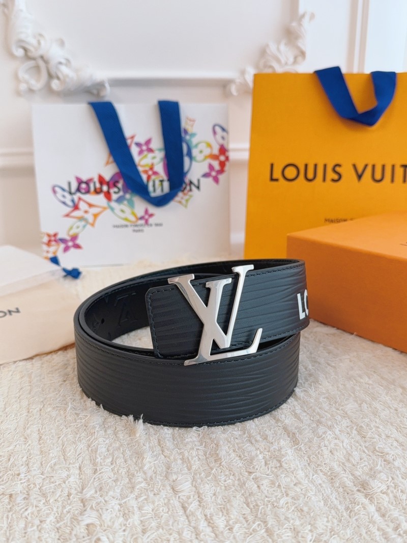 l0vis Vvtt0n belts